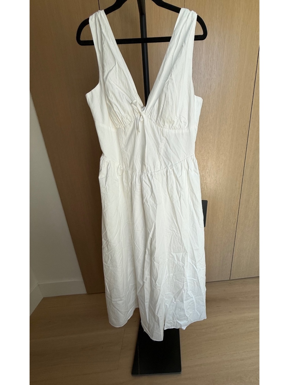 NWT Lulus Lettie White Poplin Plunge Neck Midi Dress Medium